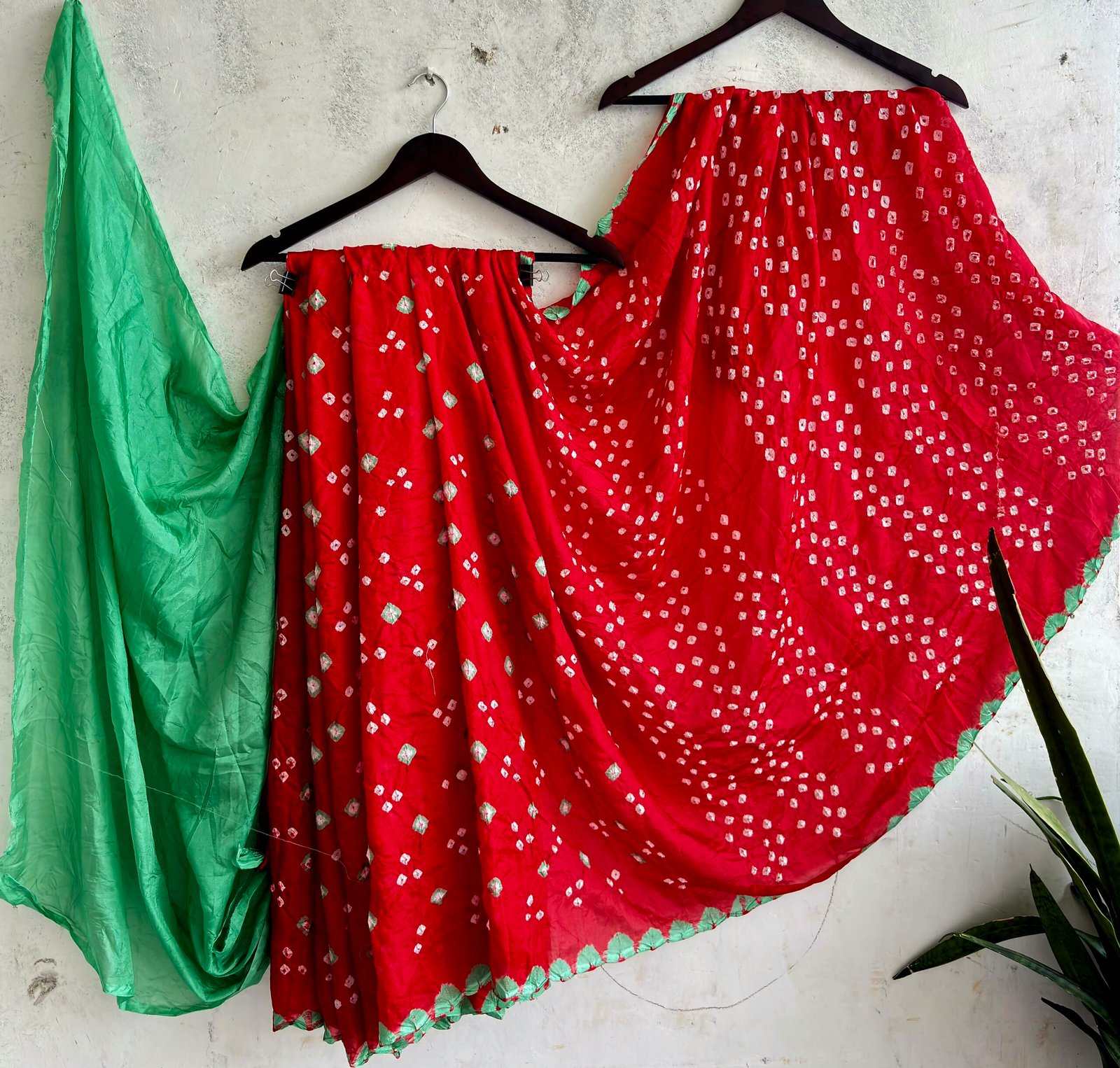 forest green bandhani print saree with scalloped lace (copy)