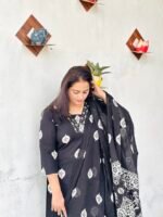 midnight noir embroidered kurta set