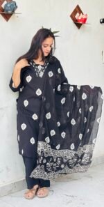 midnight noir embroidered kurta set